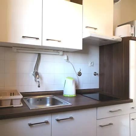 Eurit Shown In Detail Apartment *