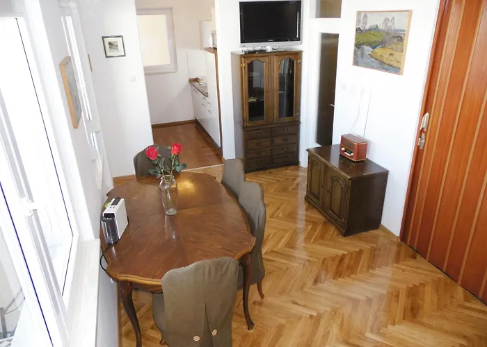 Apartment Eurit Shown In Detail