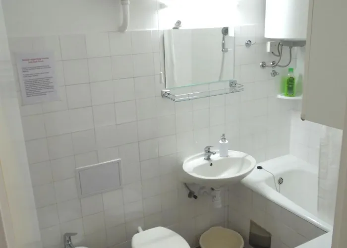 Eurit Shown In Detail Apartment